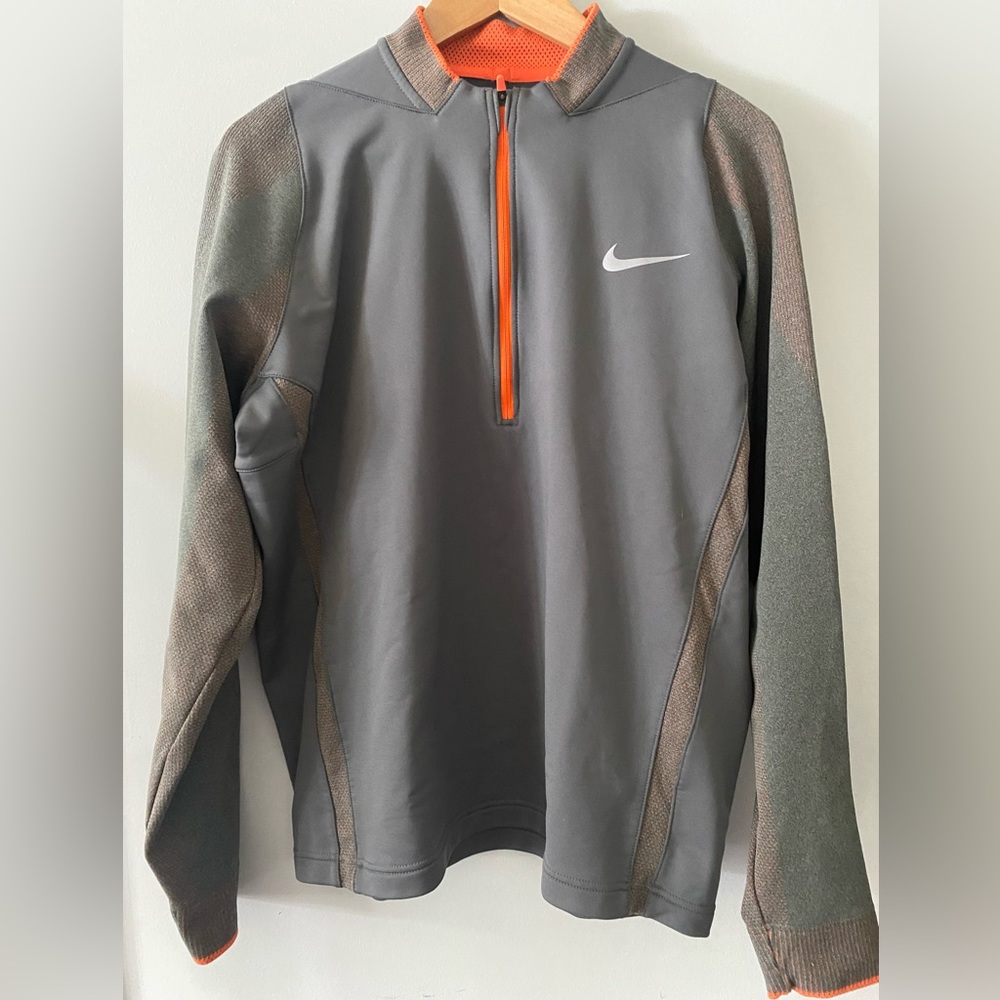 NikeGolf Tour Performance Dri-Fit 1/4 Zip Pullover Shirt